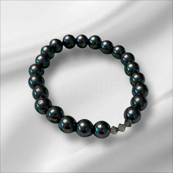Silver hematite beaded bracelet with Swarovski beads 7” average wrist - Picture 3 of 6